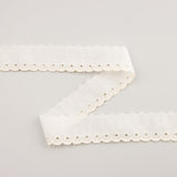 Tira Batista Bordada Crudo Modelo 11788 – 25 mm - Ribes y Casals