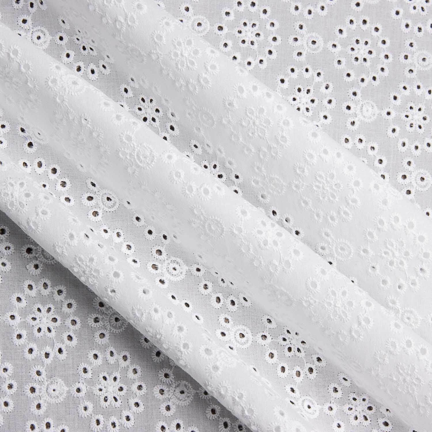 Bordado Suizo Flor Mandala Blanco Natural - Ribes y Casals