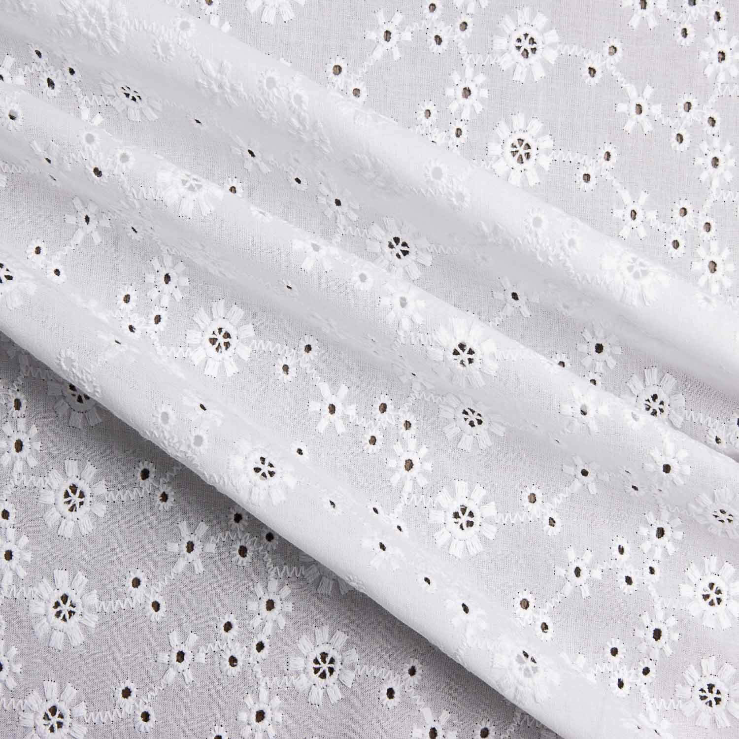 Bordado Suizo Flor Campo Blanco Natural - Ribes y Casals