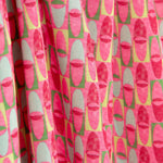 Crêpe Ligero Estampado Retro Coral y Verde - Ribes y Casals