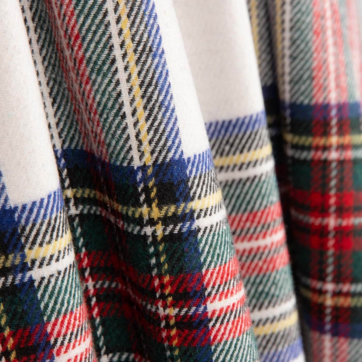 Mouflón Cuadros Blanco, Rojo y Verde - Ribes y Casals