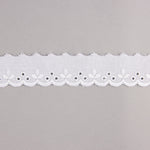 Tira Batista Bordada Blanca Modelo 29019 – 30 mm - Ribes y Casals