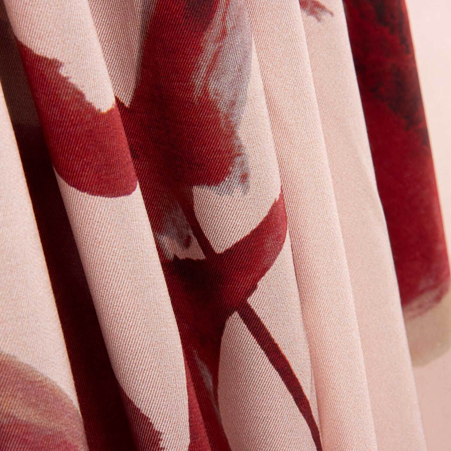 Satén Viscosa Floral Acuarela Rojo - Ribes y Casals