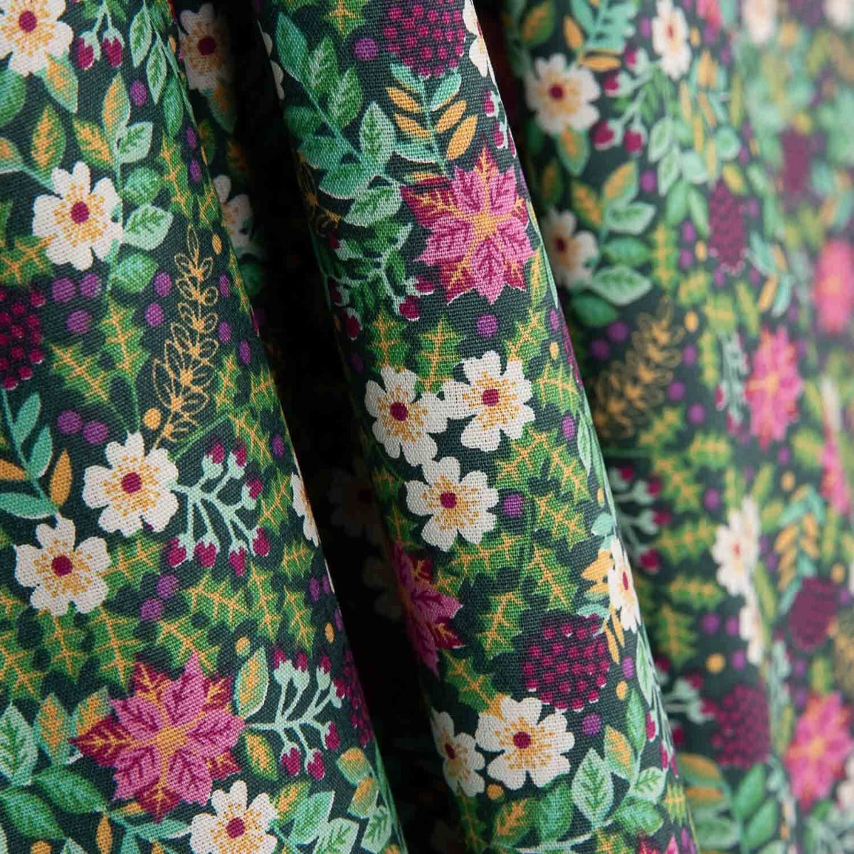 Popelín Jardín Silvestre Marino - Ribes y Casals