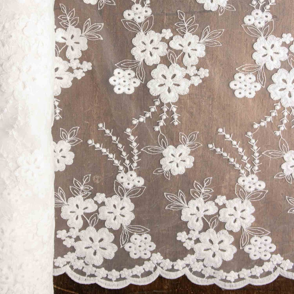 Tul Bordado Primavera - Ribes y Casals