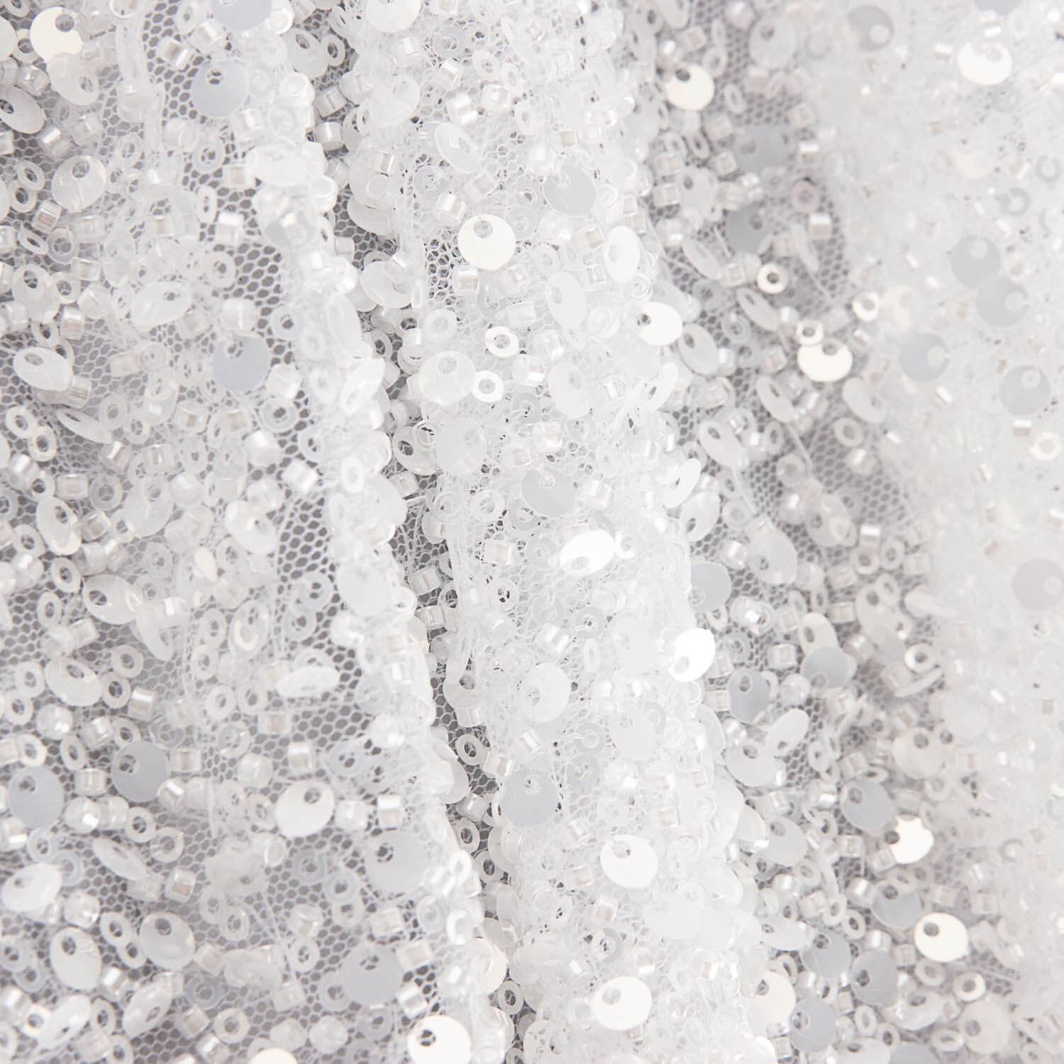 Pedrería Novia Tul Blanco Flores Mini Degradé Elegance - Ribes y Casals