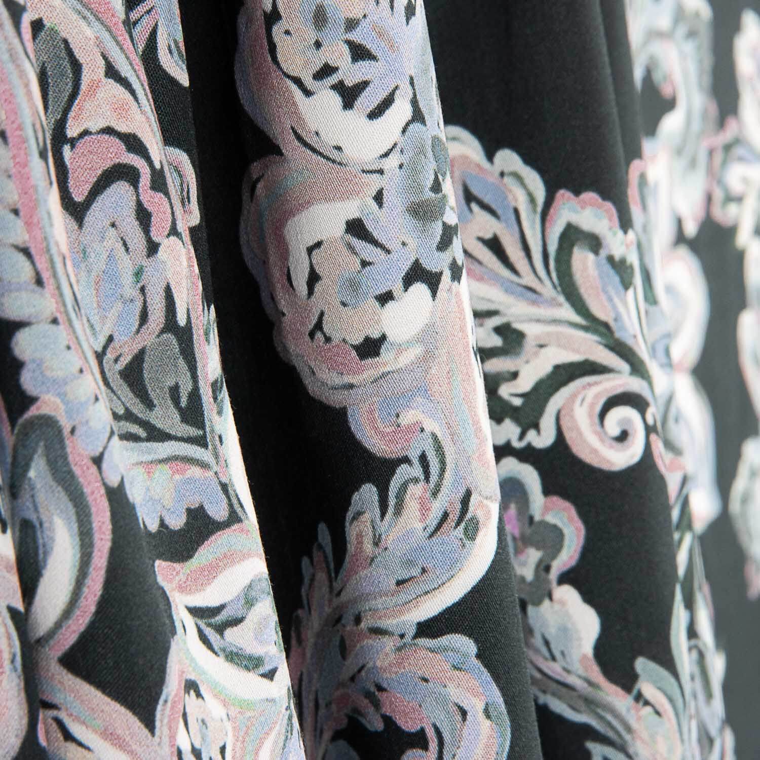 Satén Viscosa Cachemir Floral Azul y Rosa - Ribes y Casals