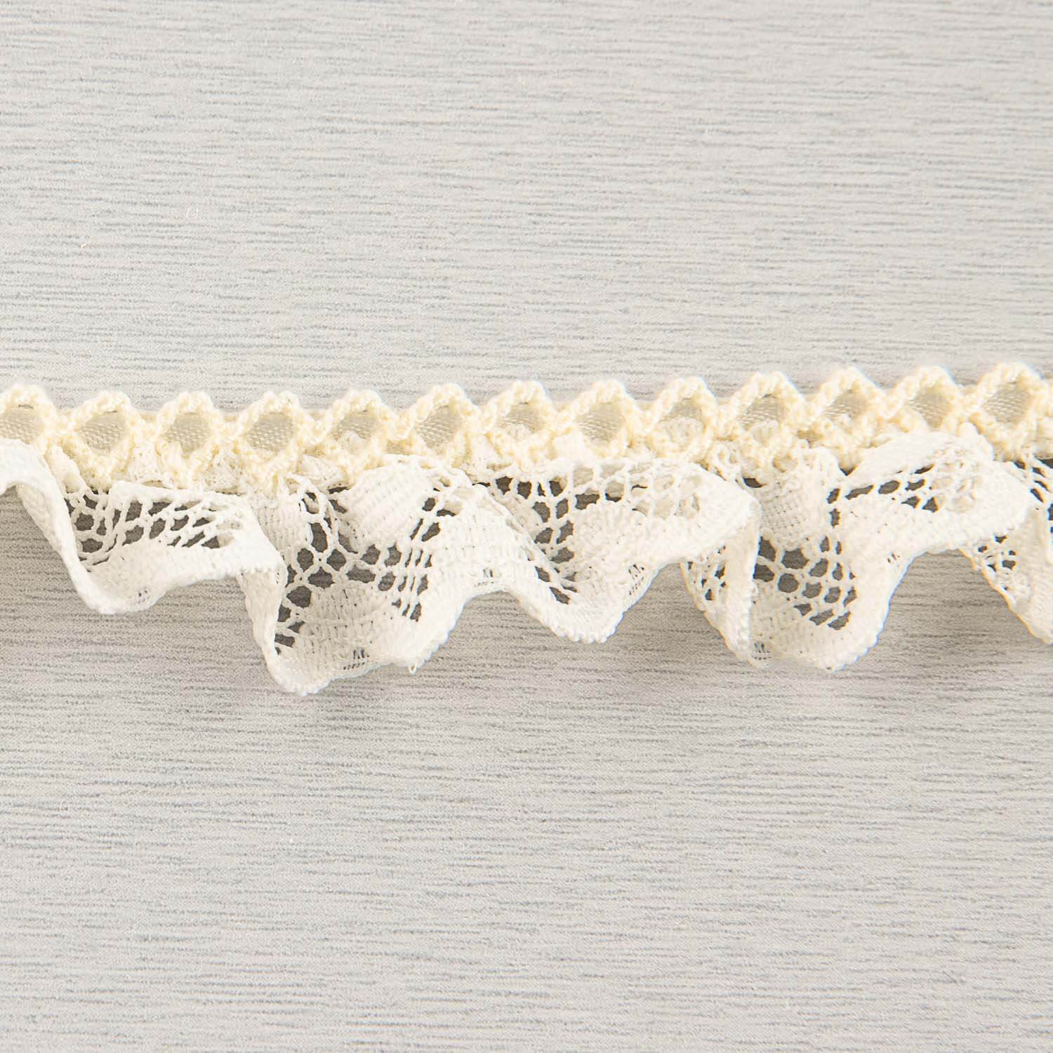 Tira de Puntilla Crudo 22 mm - Ribes y Casals