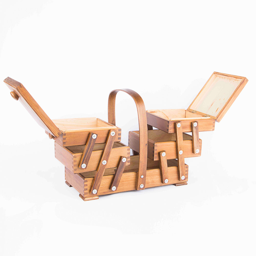 Caja de Costura 002 - Ribes y Casals