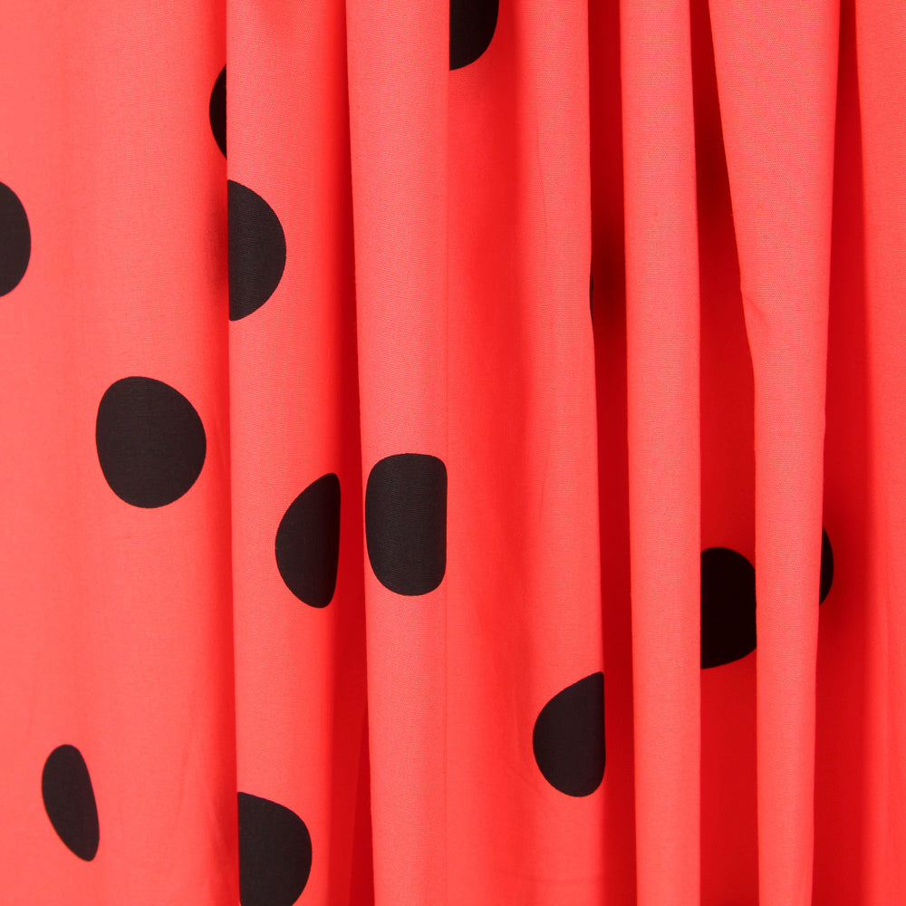 Popelín Spandex Lunares Negro 30mm Coral - Ribes y Casals