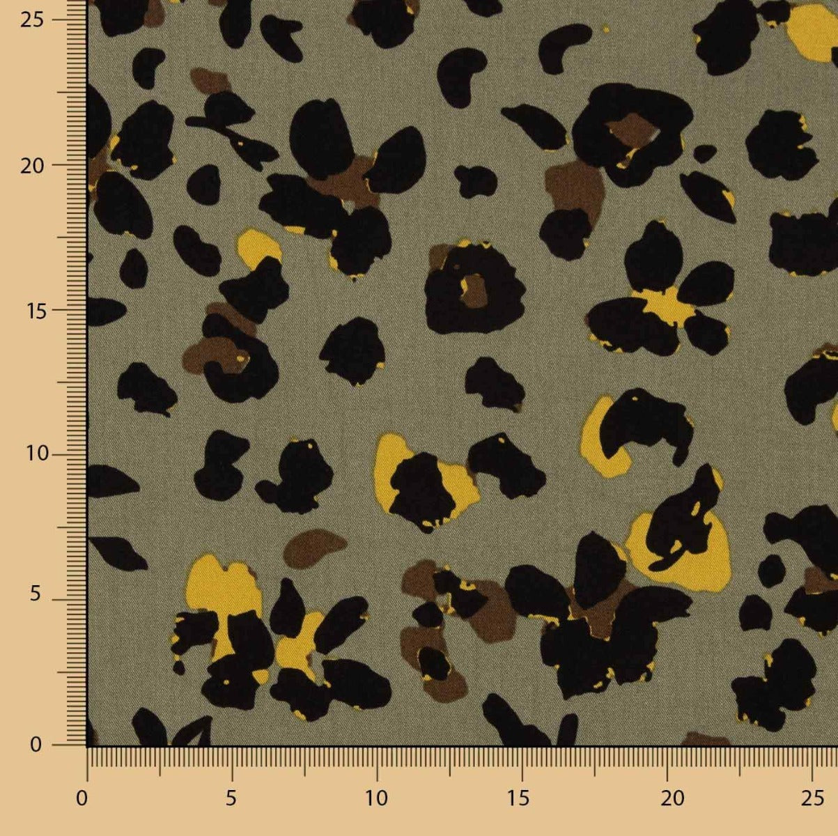 Viscosa Estampada Jungle Chic Verde - Ribes y Casals