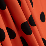 Crepe Lunares Negro 33mm Coral - Ribes y Casals