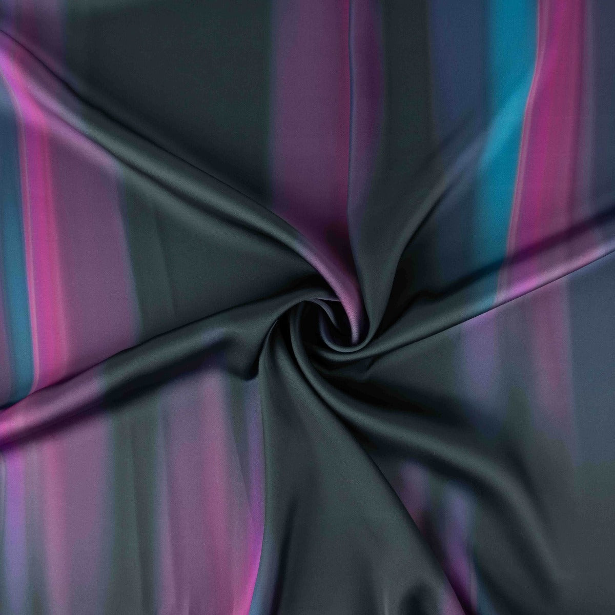 Satén Estampado Temuco Violeta - Ribes y Casals