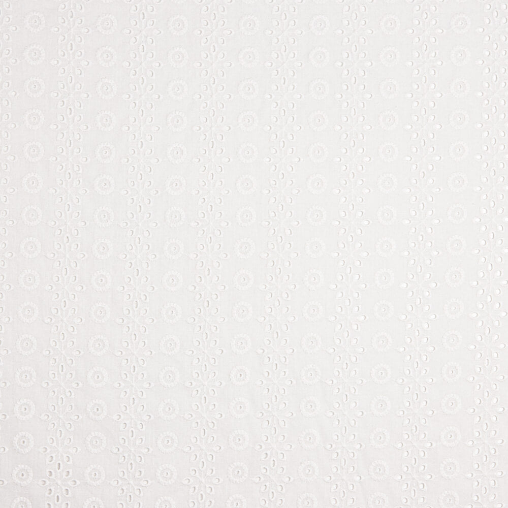 Bordado Suizo Balladera - Ribes y Casals