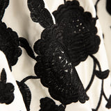 Mantón Bordado Negro Tencel Blanco Natural - Ribes y Casals