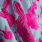 Mantón Bordado Fucsia Tencel Azul Claro - Ribes y Casals