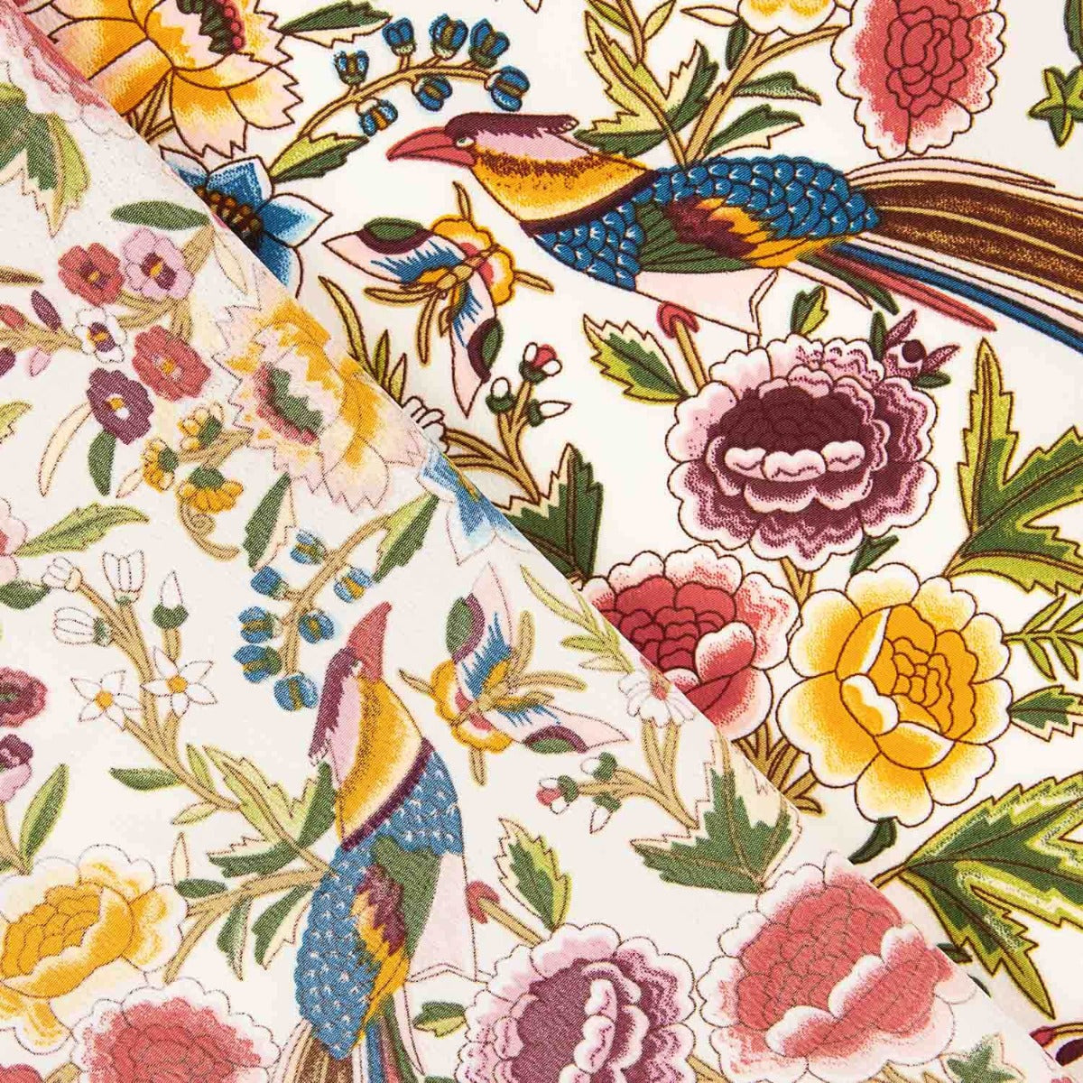 Crep Poliéster Mucha Caída Estampado Mantón Colibrí Crudo - Ribes y Casals