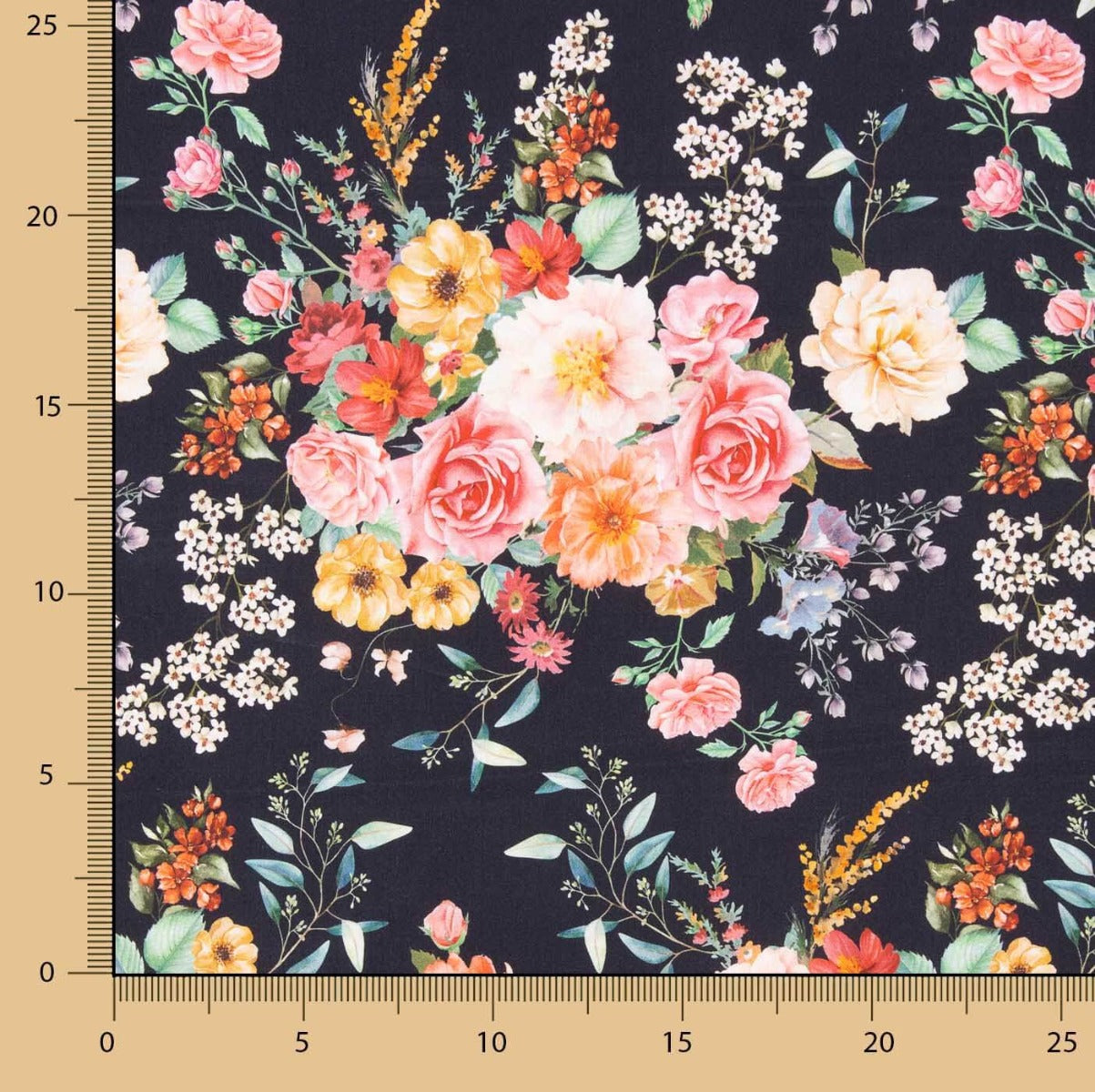 Popelín Flamenca Estampado Floral Negro - Ribes y Casals