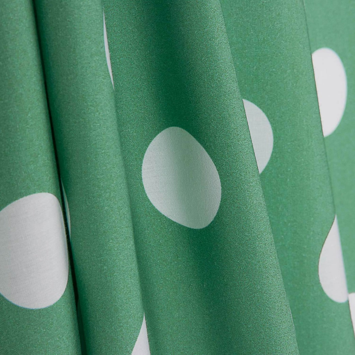 Popelín Flamenca Estampado Lunar 3cm Verde/Blanco - Ribes y Casals