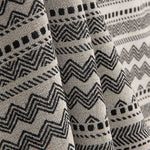 Loneta Jacquard Tapicería Étnico Negro - Ribes y Casals