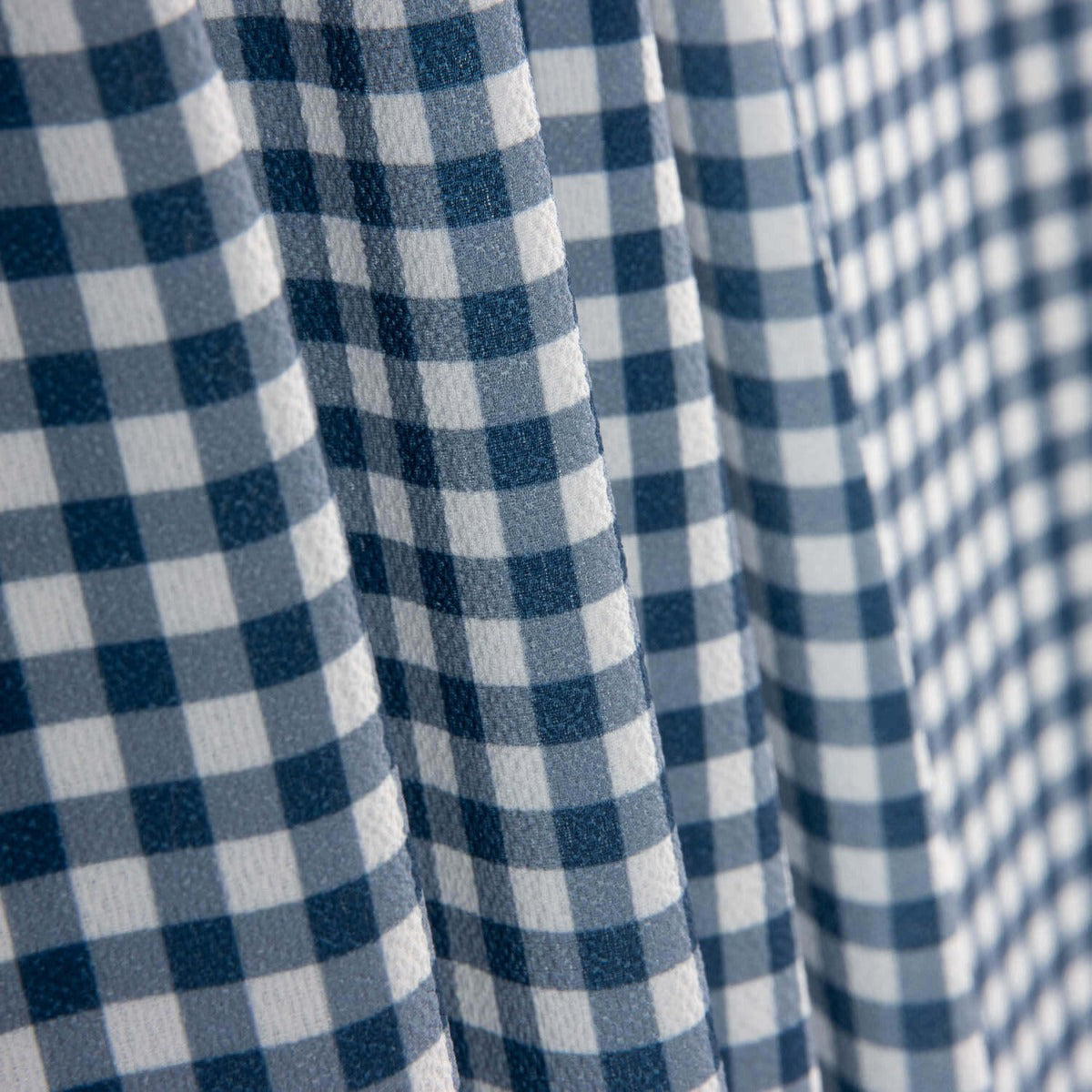 Crepe Vichy Marino y Blanco - Ribes y Casals