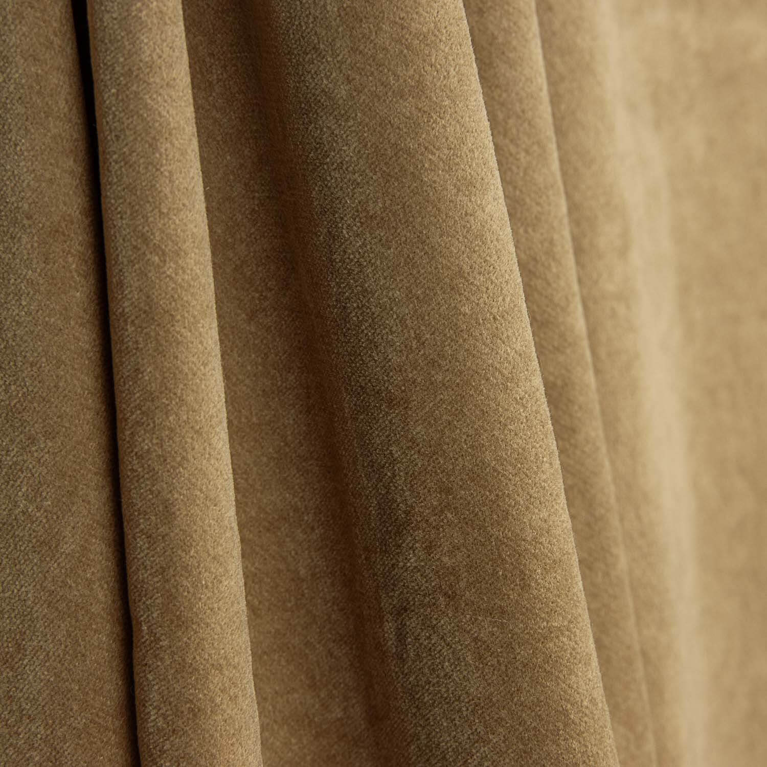 Velvetón Camel Claro - Ribes y Casals