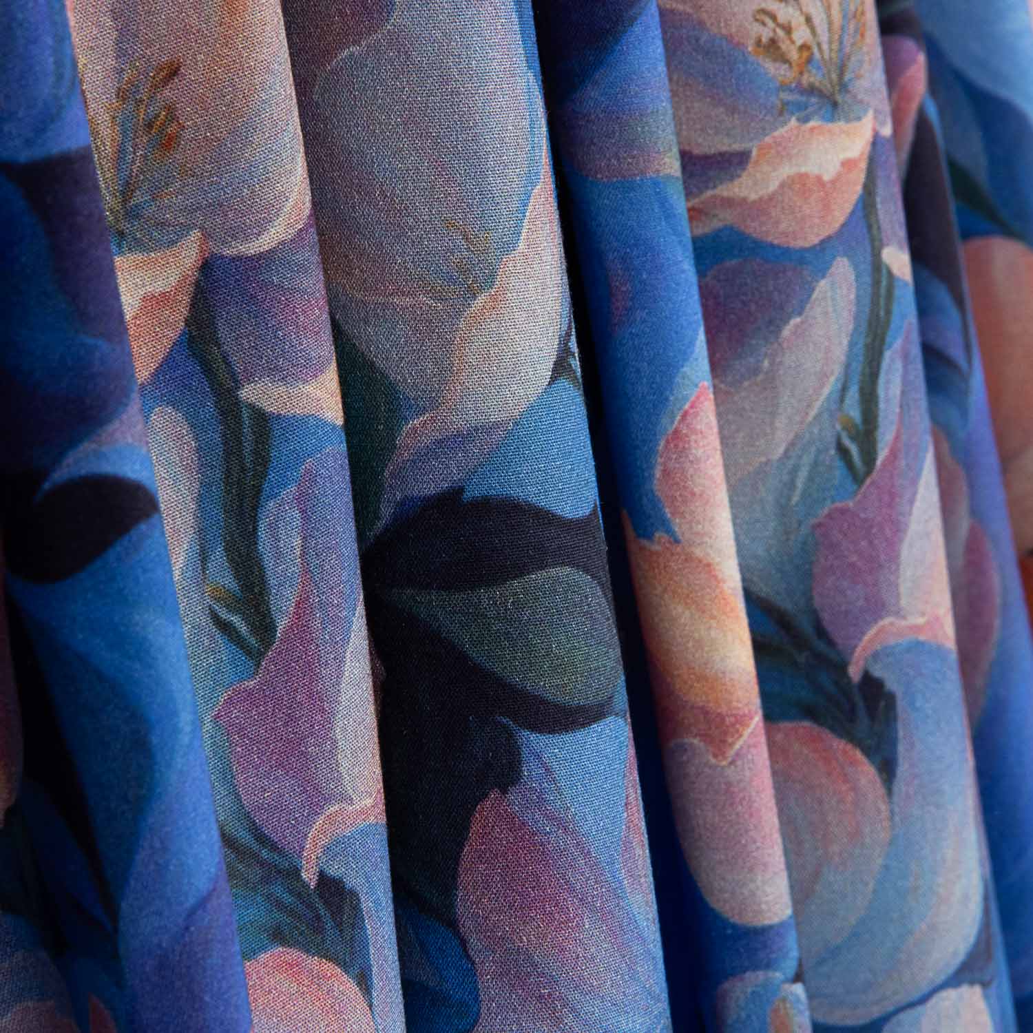 Viscosa Estampada Floral Carla - Ribes y Casals