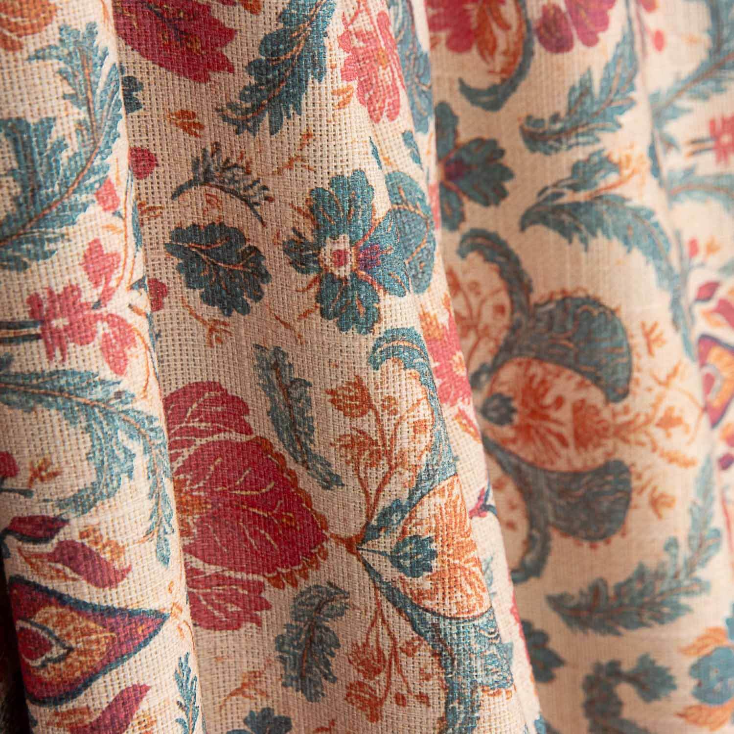 Loneta Algodón Floral Barroco Rojo y Azul - Ribes y Casals