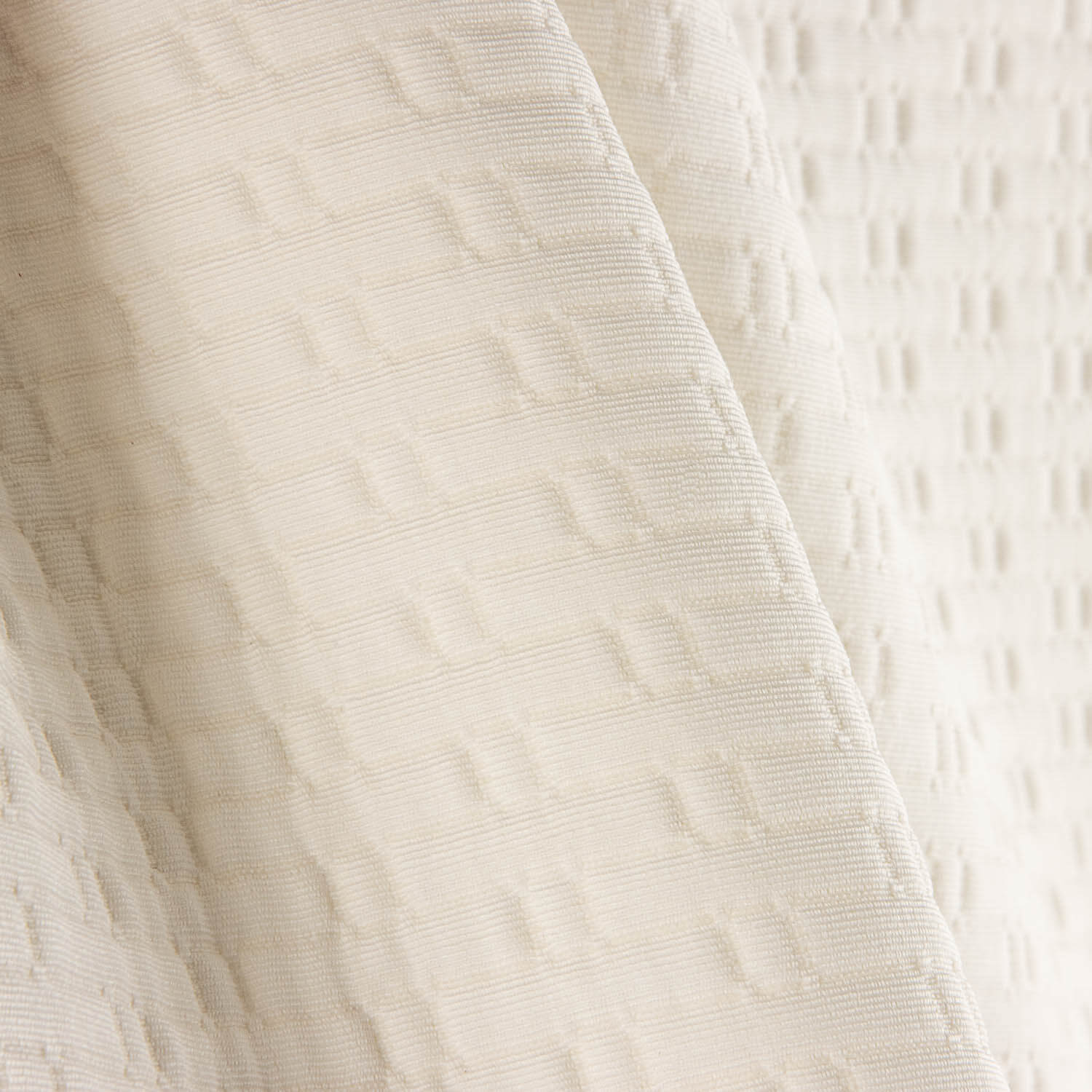 Bouti Colcha Relieve Lineal Blanco - Ribes y Casals