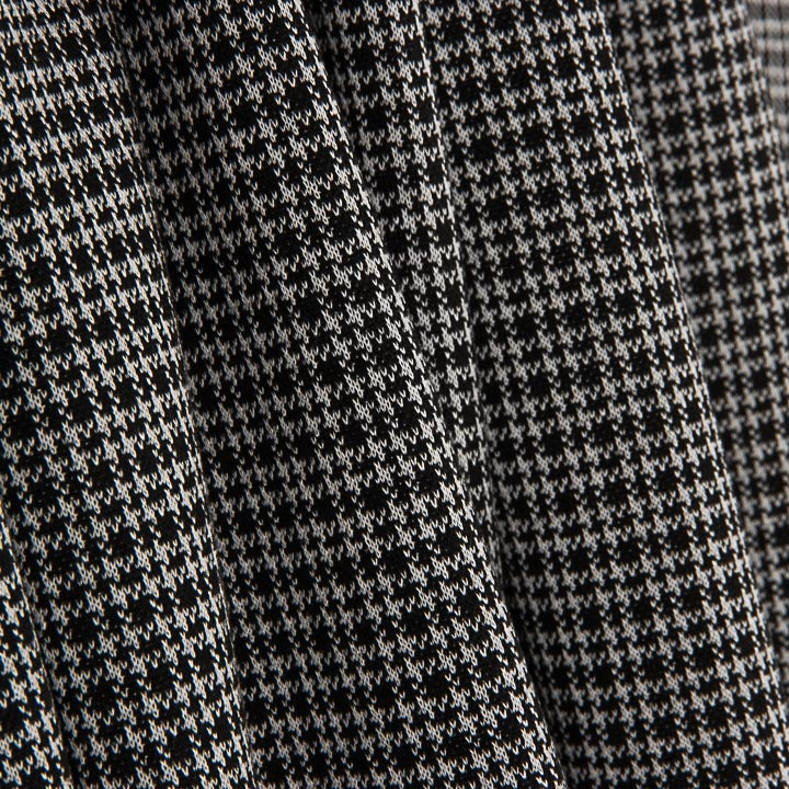 Punto Jacquard Pata de Gallo y Cuadros Negro y Blanco - Ribes y Casals