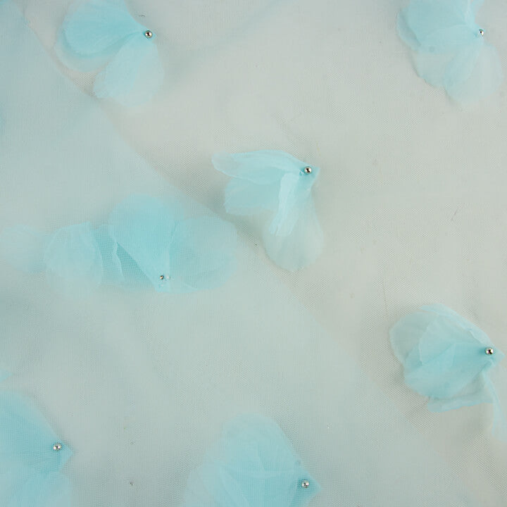 Tul Azul Turquesa con Flores 3D y Perlas - Ribes y Casals