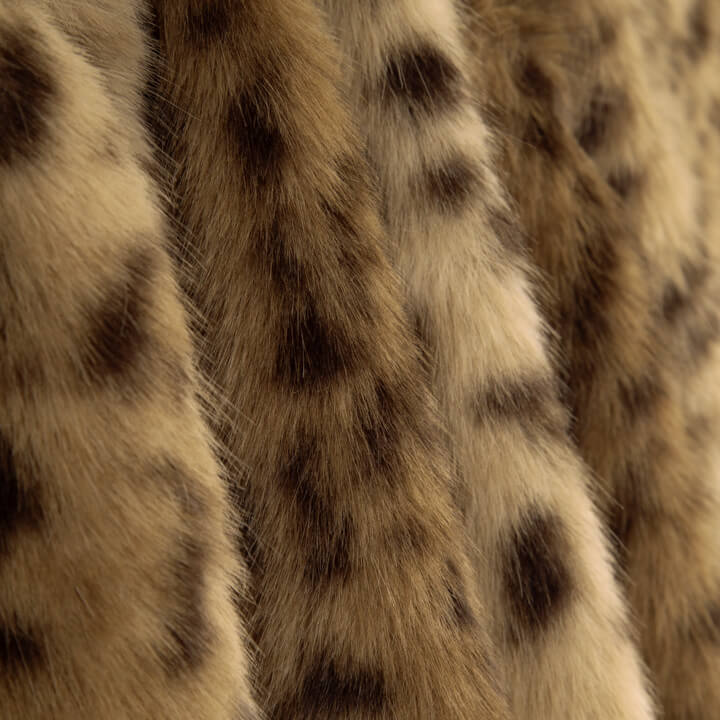 Pelo Largo Estampado Leopardo Savanna - Ribes y Casals