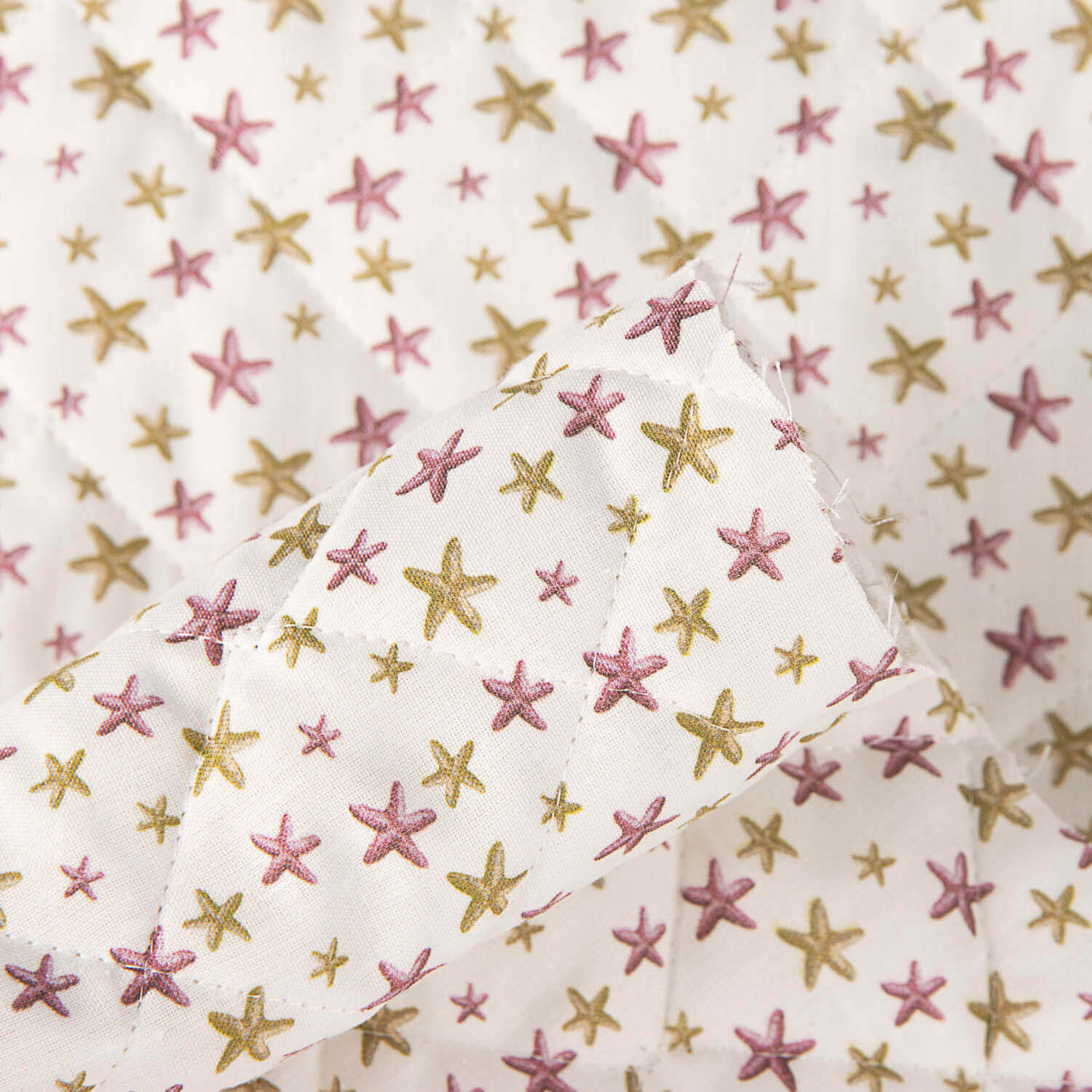 Acolchada Popelín Estrellas Rosas - Ribes y Casals