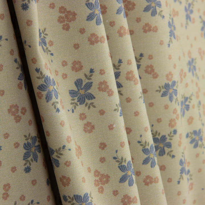 Percal Estampado Florecitas Azul y Rosa - Ribes y Casals