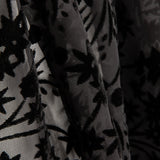 Devoré Floral Negro sobre Gasa - Ribes y Casals