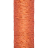 Hilos Gütermann 100m color 895 Salmón - Ribes y Casals
