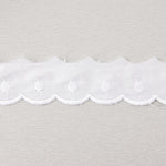 Tira Batista Bordada Blanca Modelo 11700 – 30 mm - Ribes y Casals