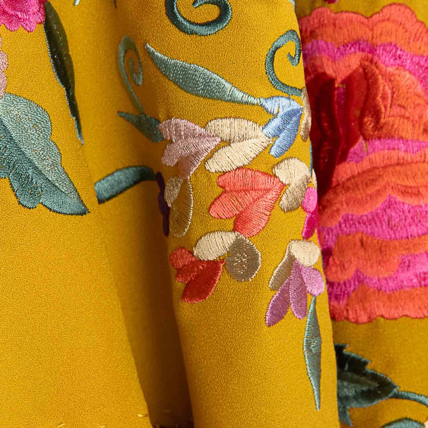 Mantoncillo de Flamenca Albero Bordado - Ribes y Casals