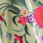 Mantoncillo de Flamenca Verde Claro Bordado - Ribes y Casals