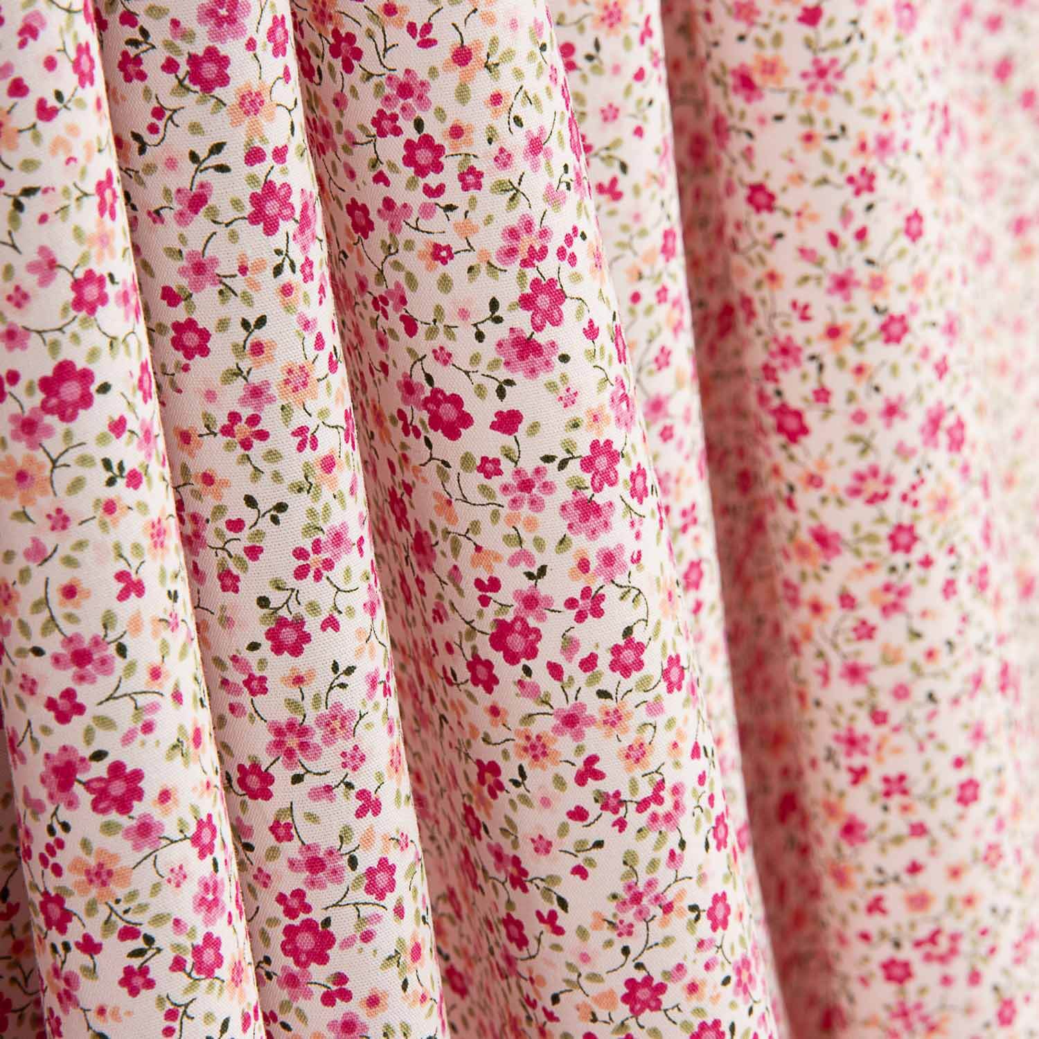 Popelín Algodón Orgánico Estampado Mil Flores Fucsia - Ribes y Casals