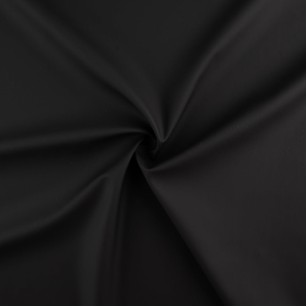 Punto Impermeable Negro - Ribes y Casals