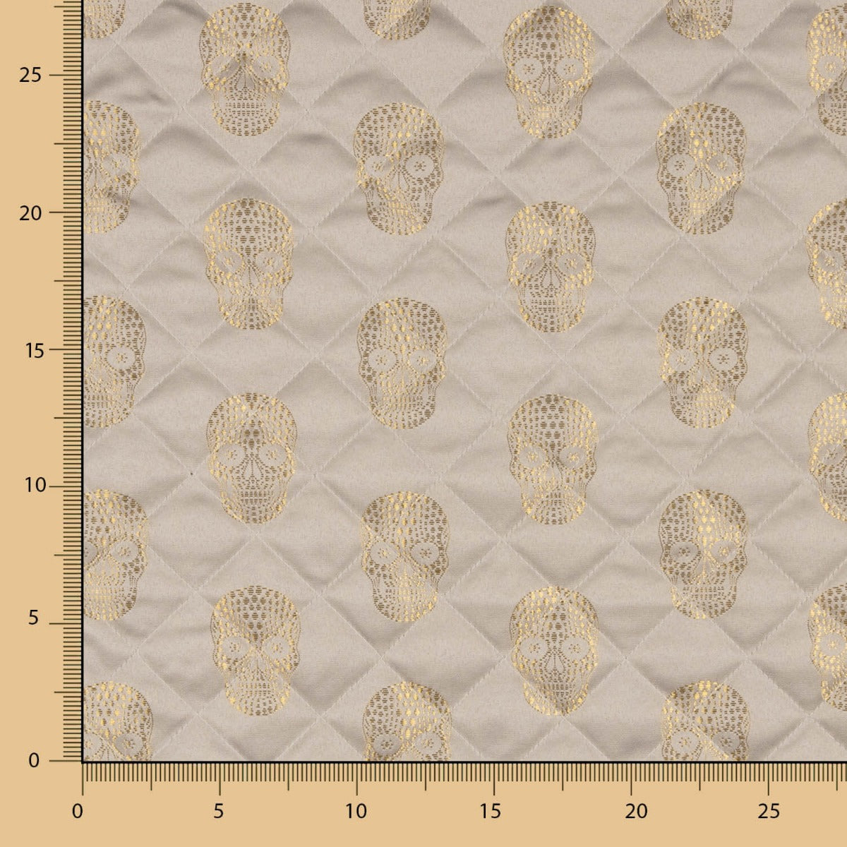Acolchado Jacquard Calaveras Oro - Ribes y Casals