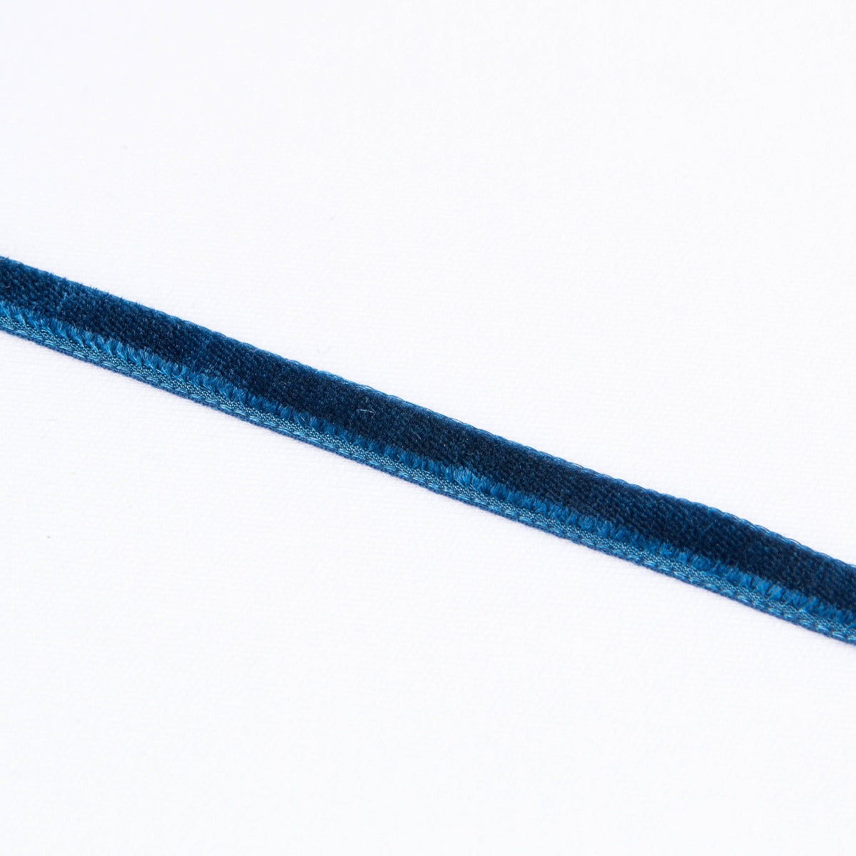 Cinta Terciopelo Azul Marino 7mm - Ribes y Casals