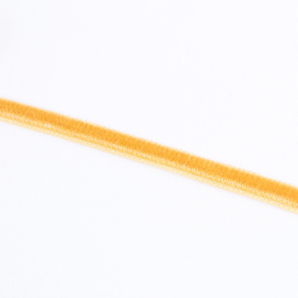 Cinta Terciopelo Dorado 7mm - Ribes y Casals