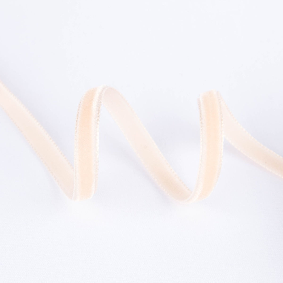 Cinta Terciopelo Nude 7mm - Ribes y Casals