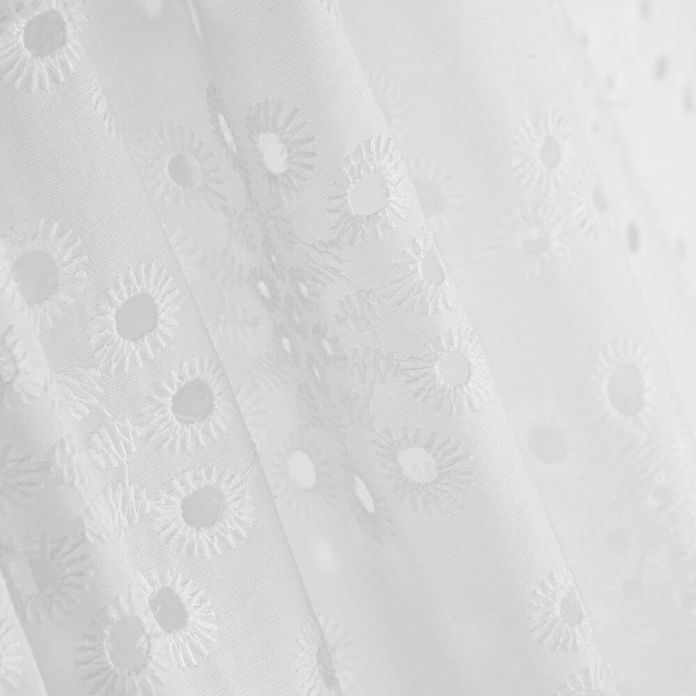 Bordado Suizo Flor Sol - Ribes y Casals