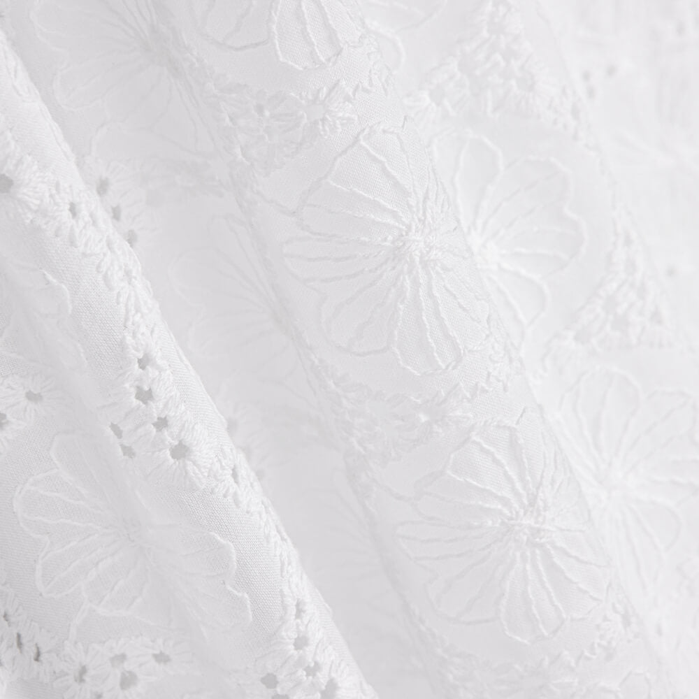 Bordado Suizo Maxi Flor - Ribes y Casals