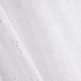 Bordado Suizo Maxi Flor - Ribes y Casals