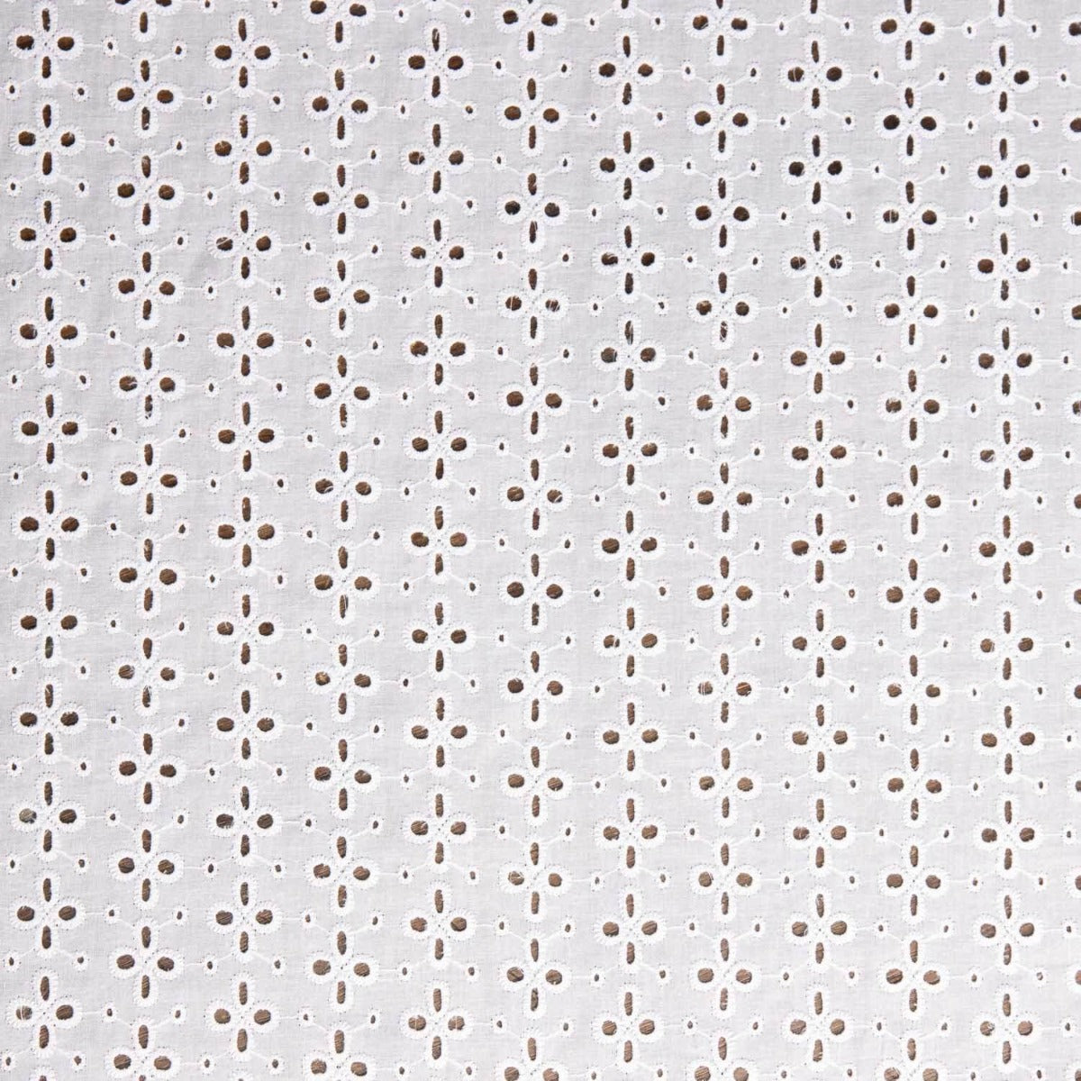 Retal Bordado Suizo Flor Blanca 200x145 cms - Ribes y Casals