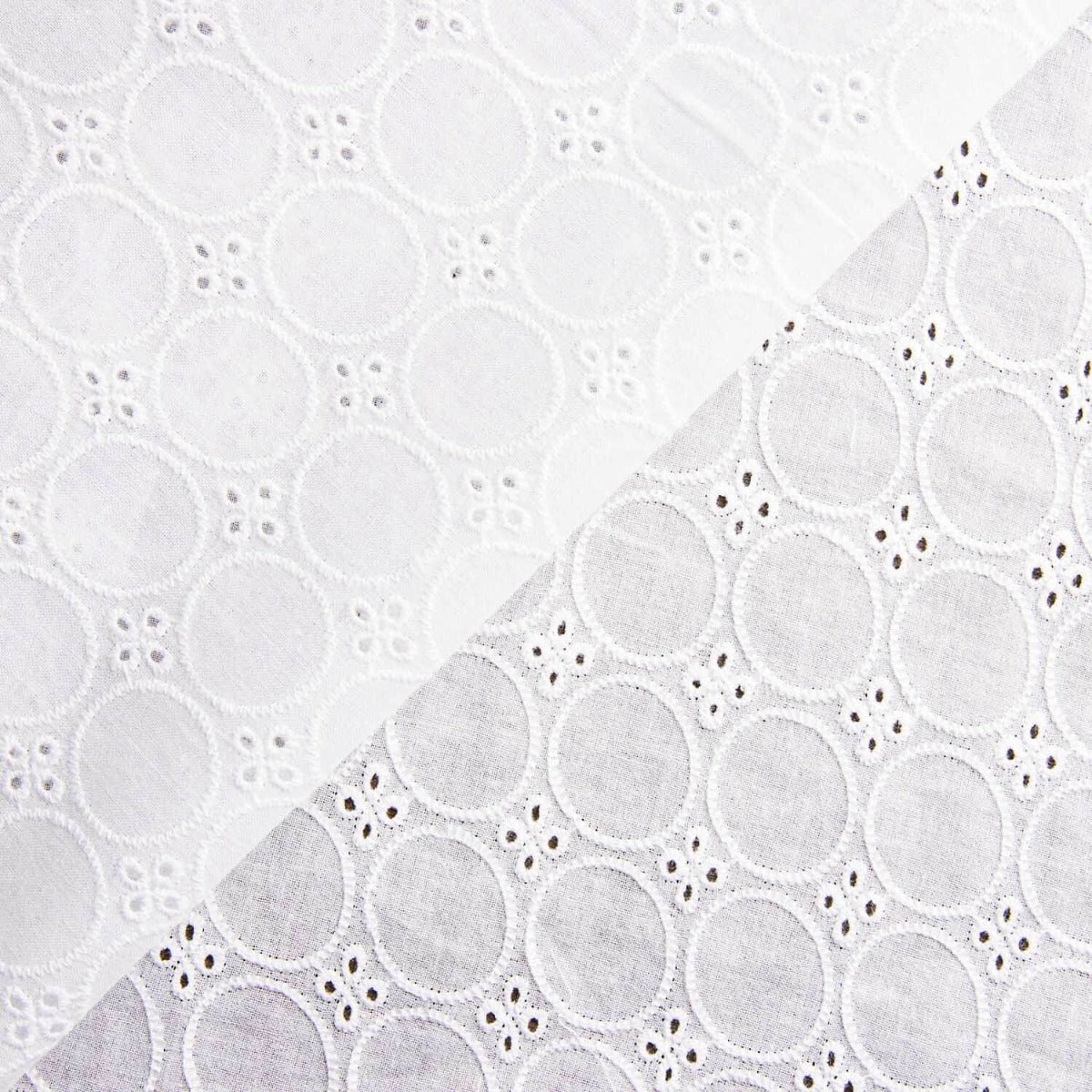 Bordado Suizo Solien - Ribes y Casals